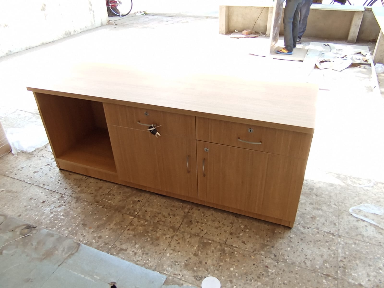 Glass Door Display Unit — our work 2