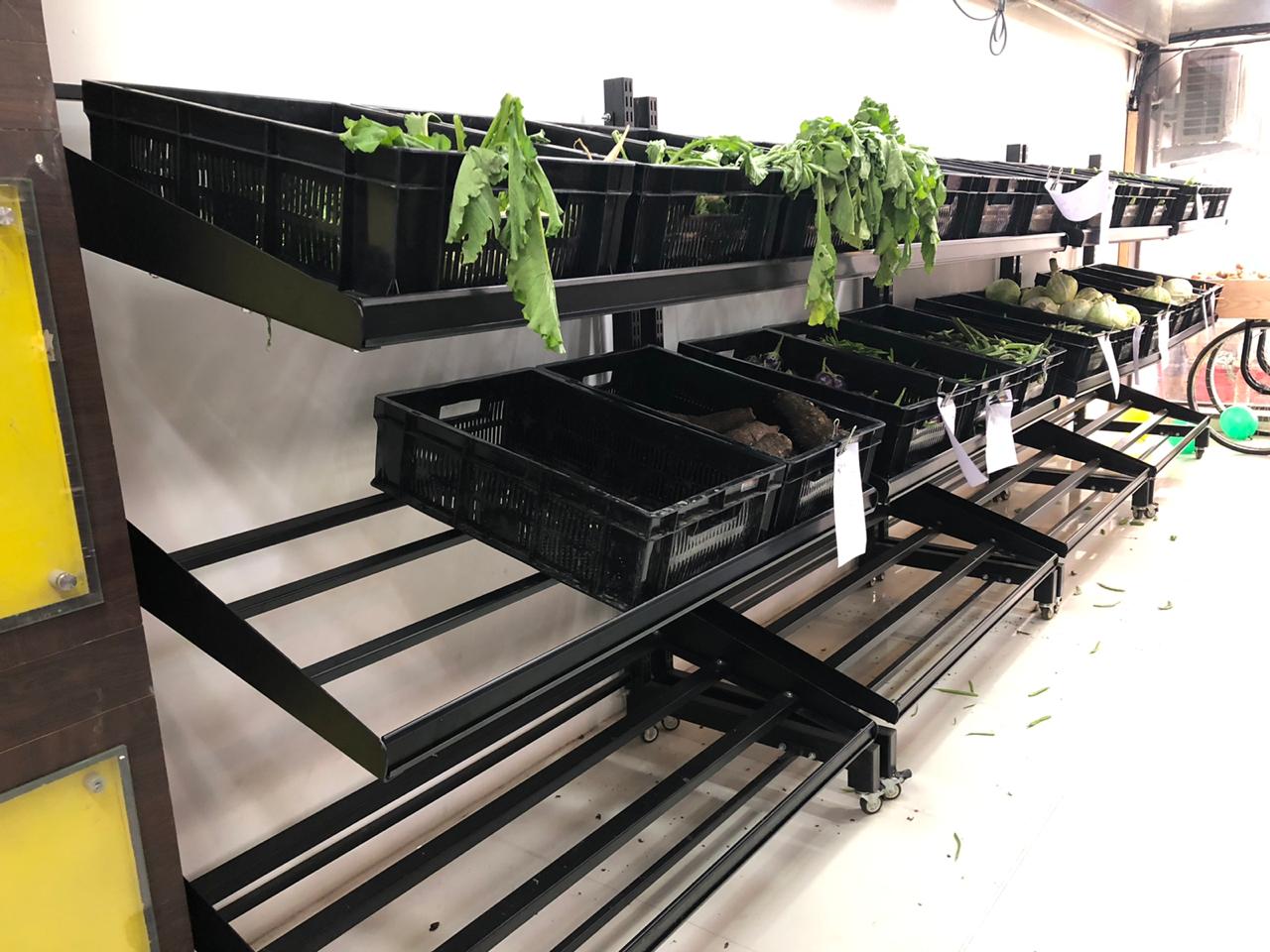 Retail Display Rack — our work 12